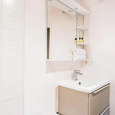 Guestready - Chic Boho Apartment Close To Pere Lachaise Cemetery Paris